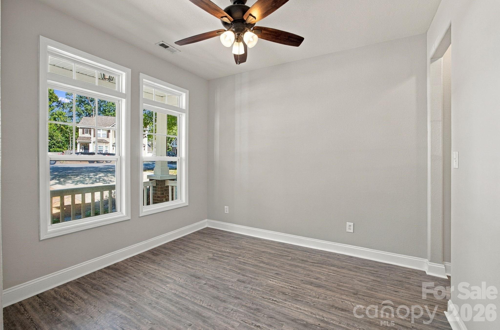 1513 Bucklebury Court Property Photo 24