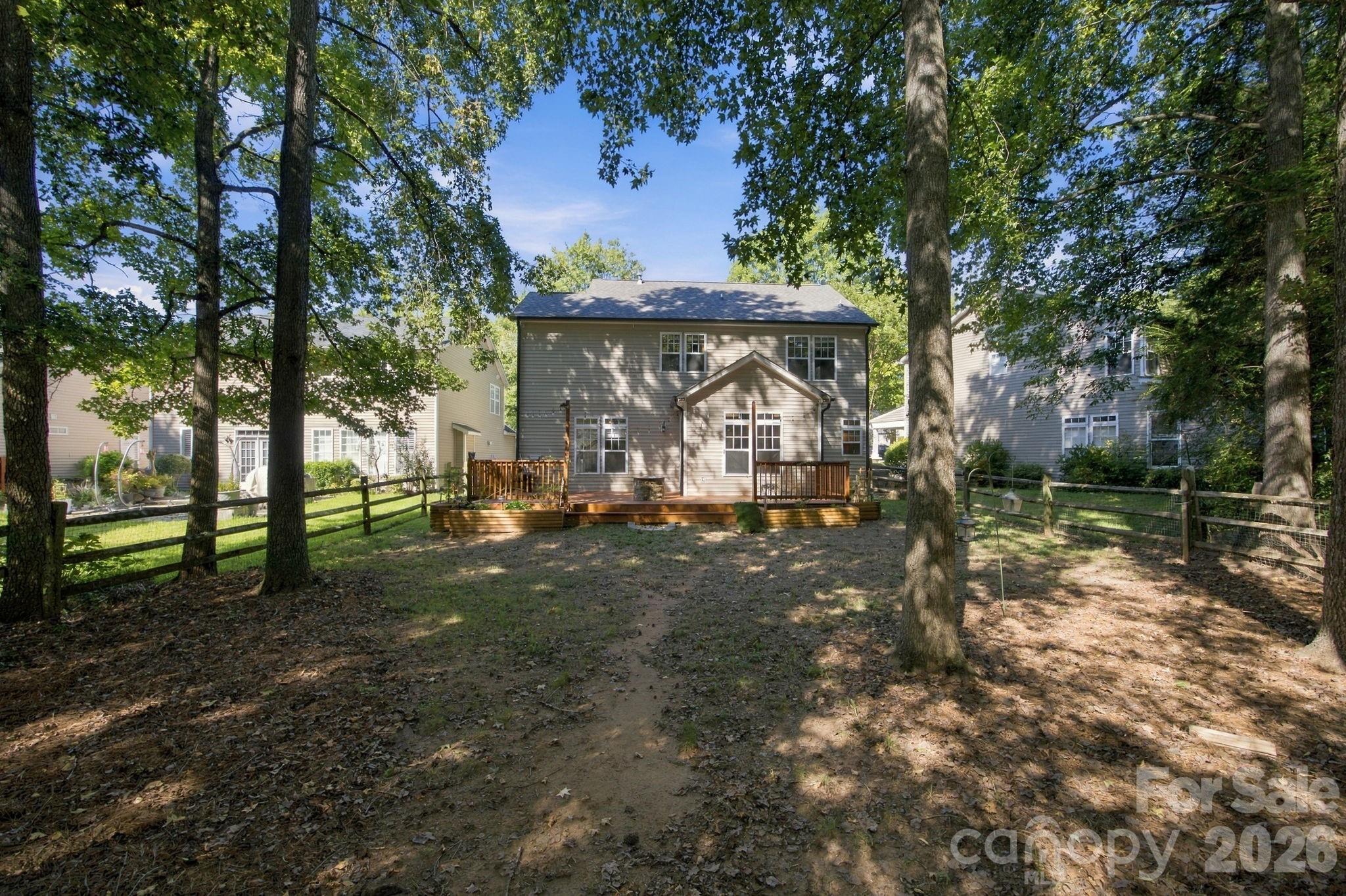 1513 Bucklebury Court Property Photo 37