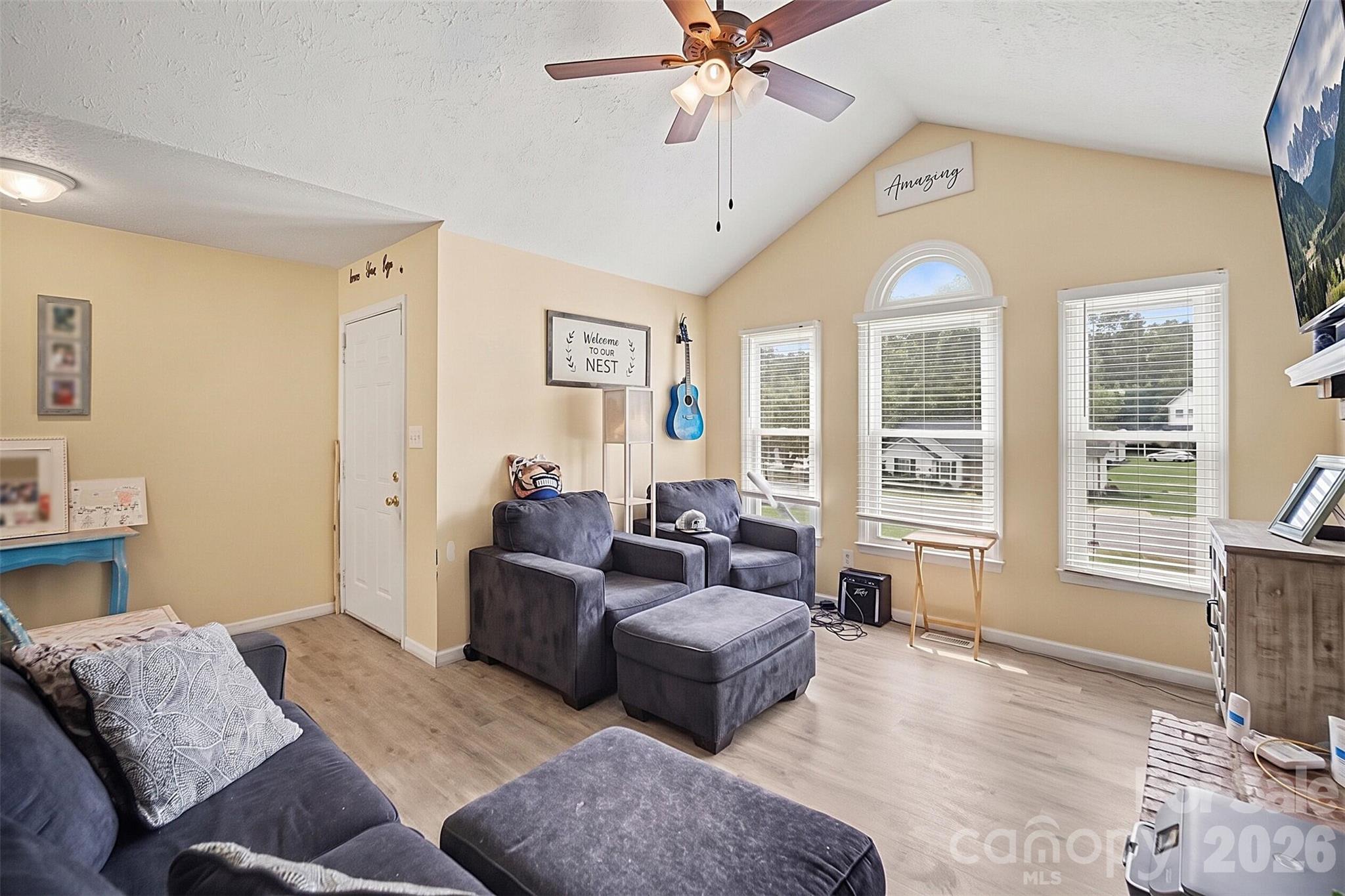 412 Caswell Avenue Property Photo 3