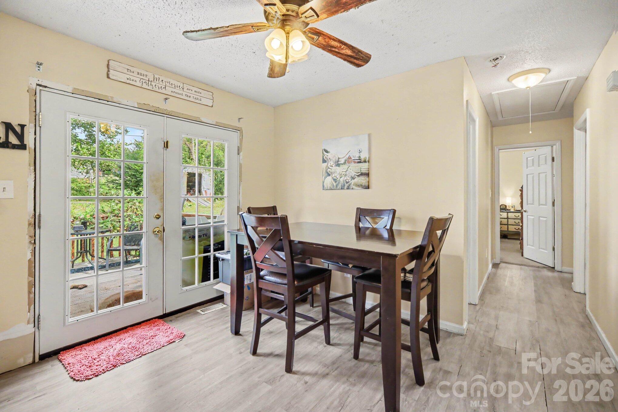 412 Caswell Avenue Property Photo 6