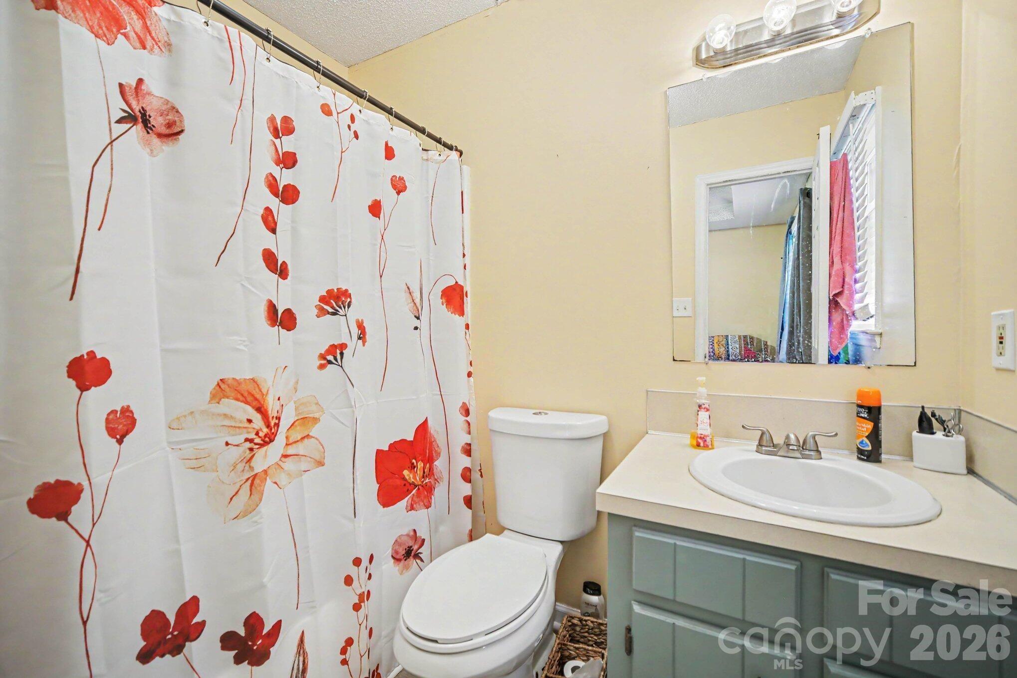 412 Caswell Avenue Property Photo 15