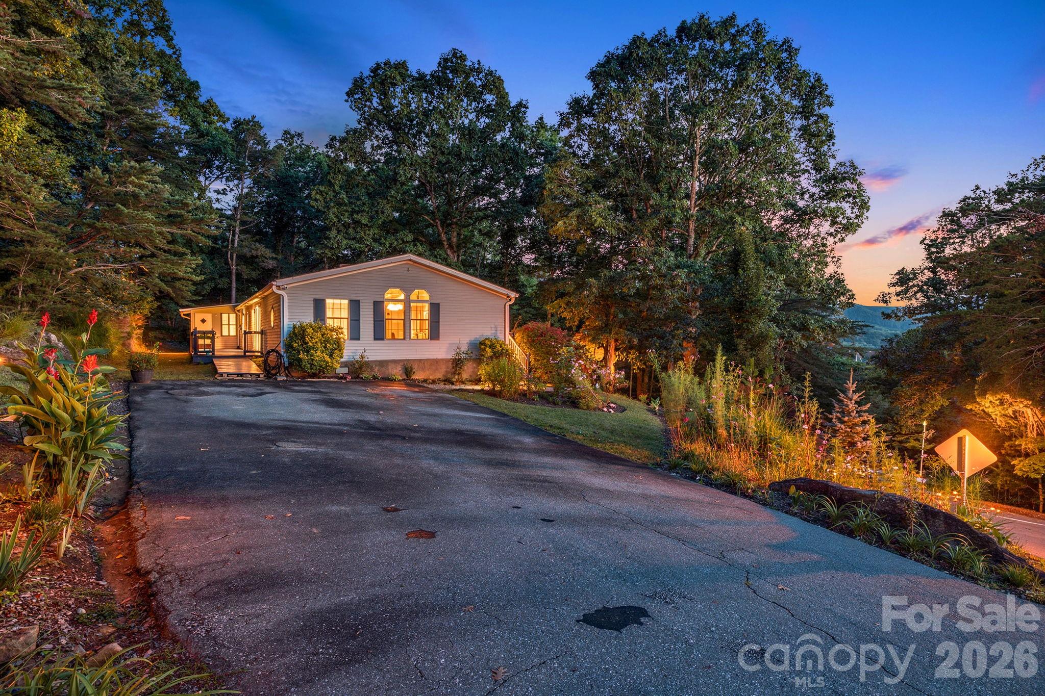75 Cliffview Drive Property Photo 3