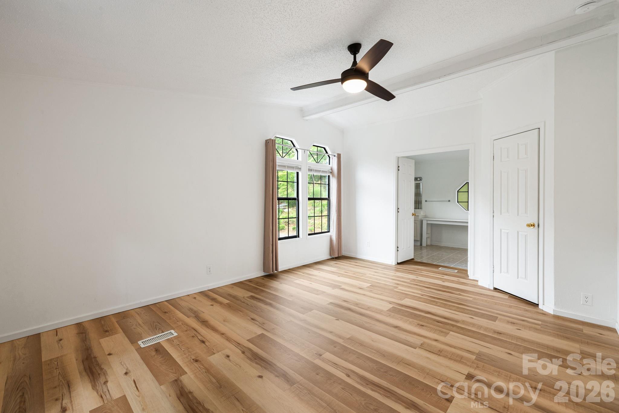 75 Cliffview Drive Property Photo 17