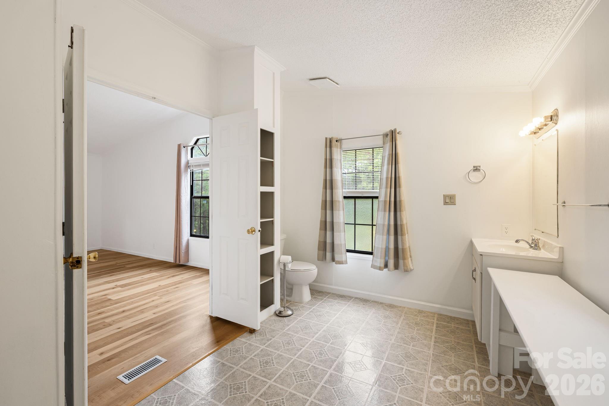 75 Cliffview Drive Property Photo 19