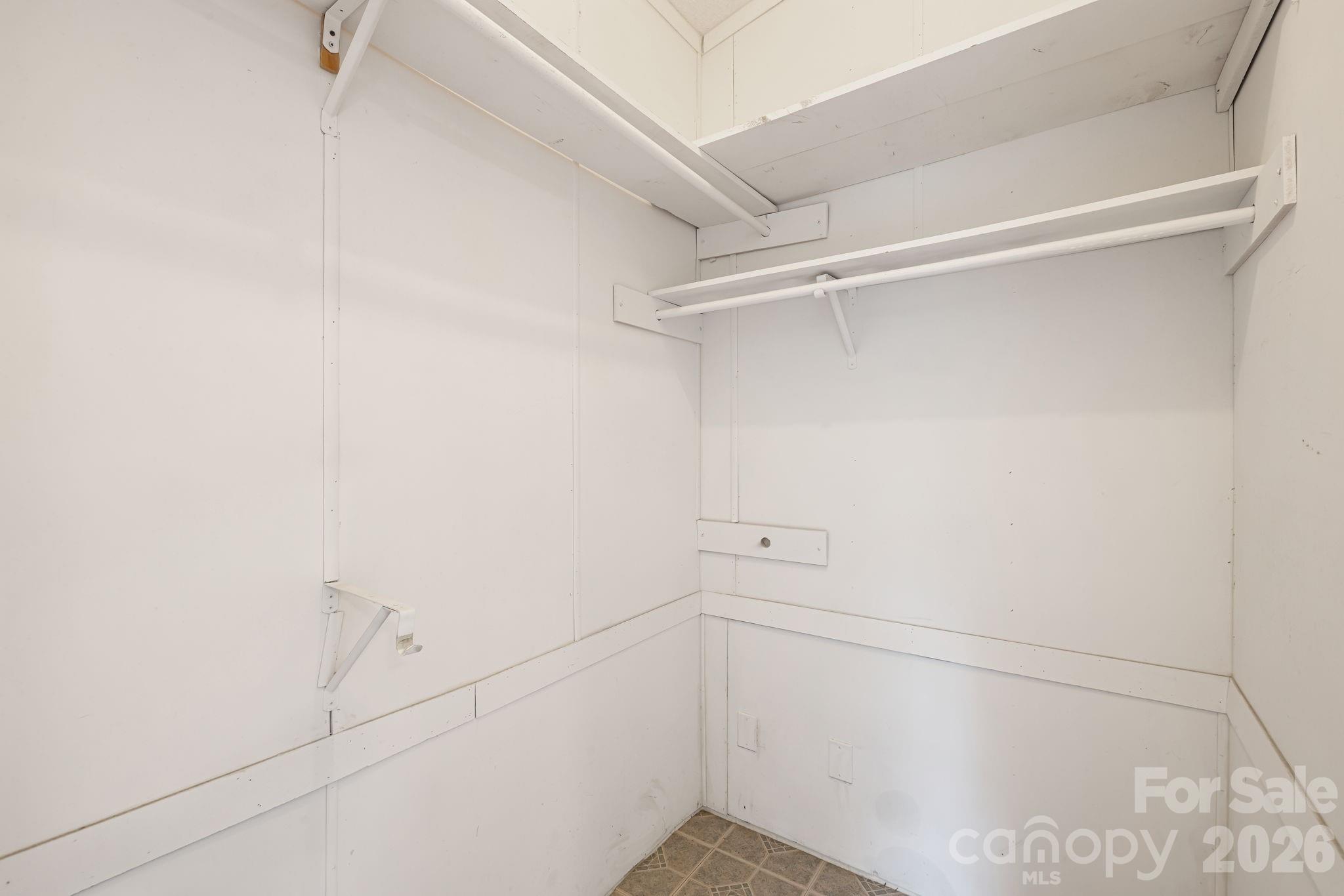 75 Cliffview Drive Property Photo 22