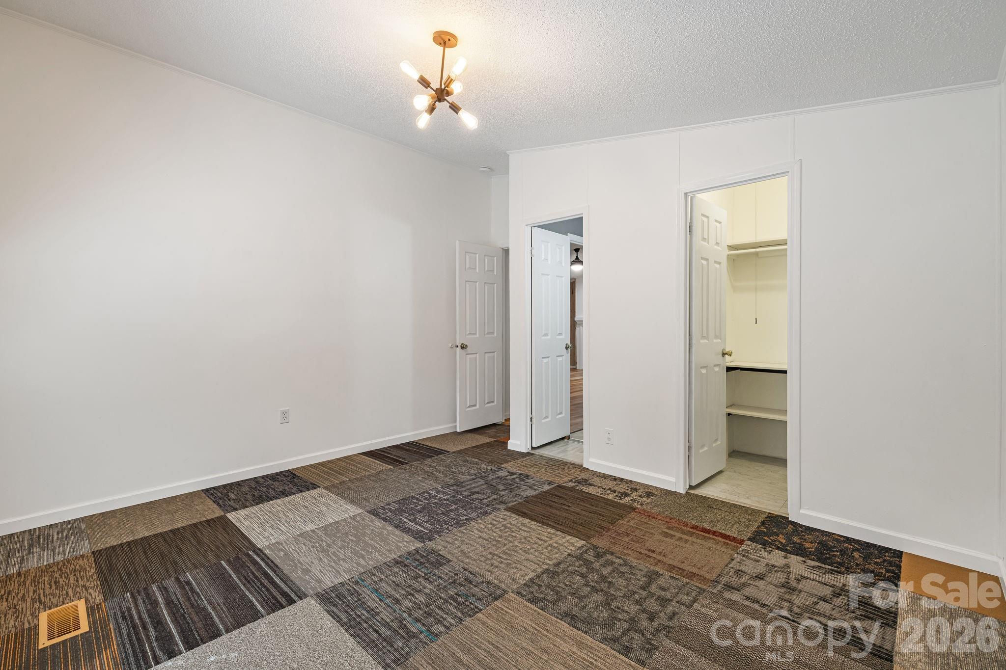 75 Cliffview Drive Property Photo 28