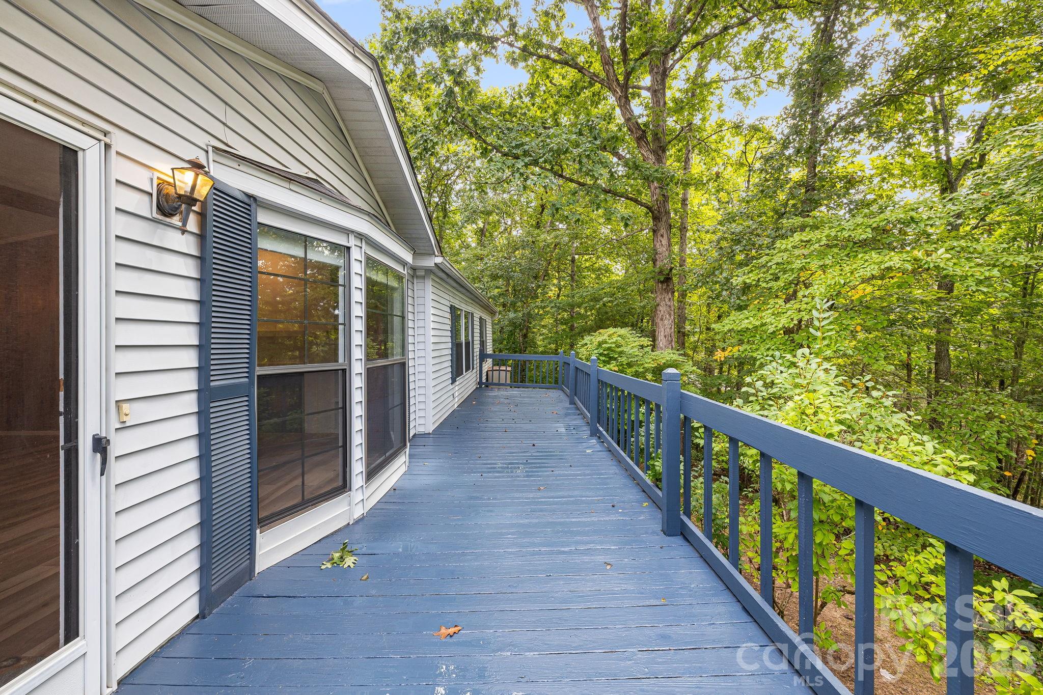 75 Cliffview Drive Property Photo 33