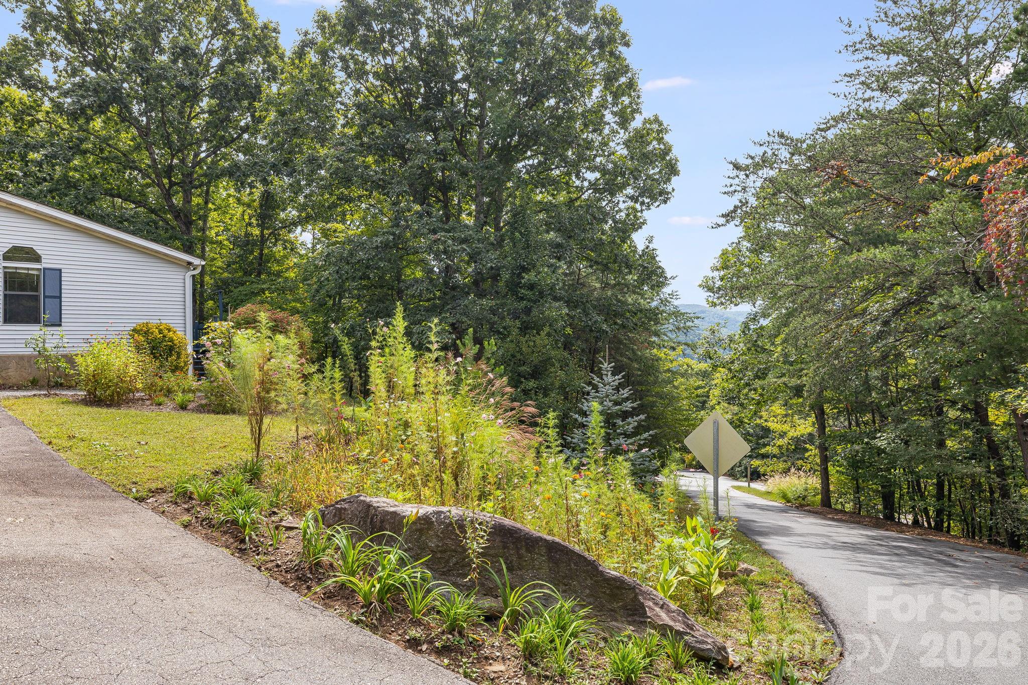 75 Cliffview Drive Property Photo 36