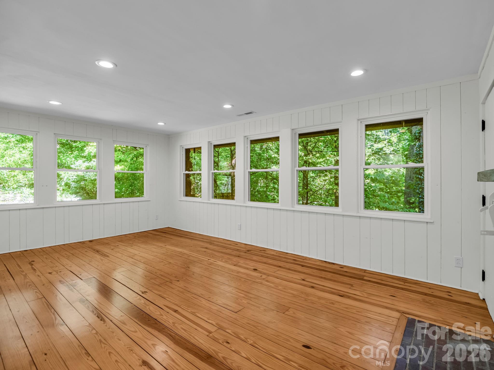 145 Stone Hedge Lane Property Photo 25