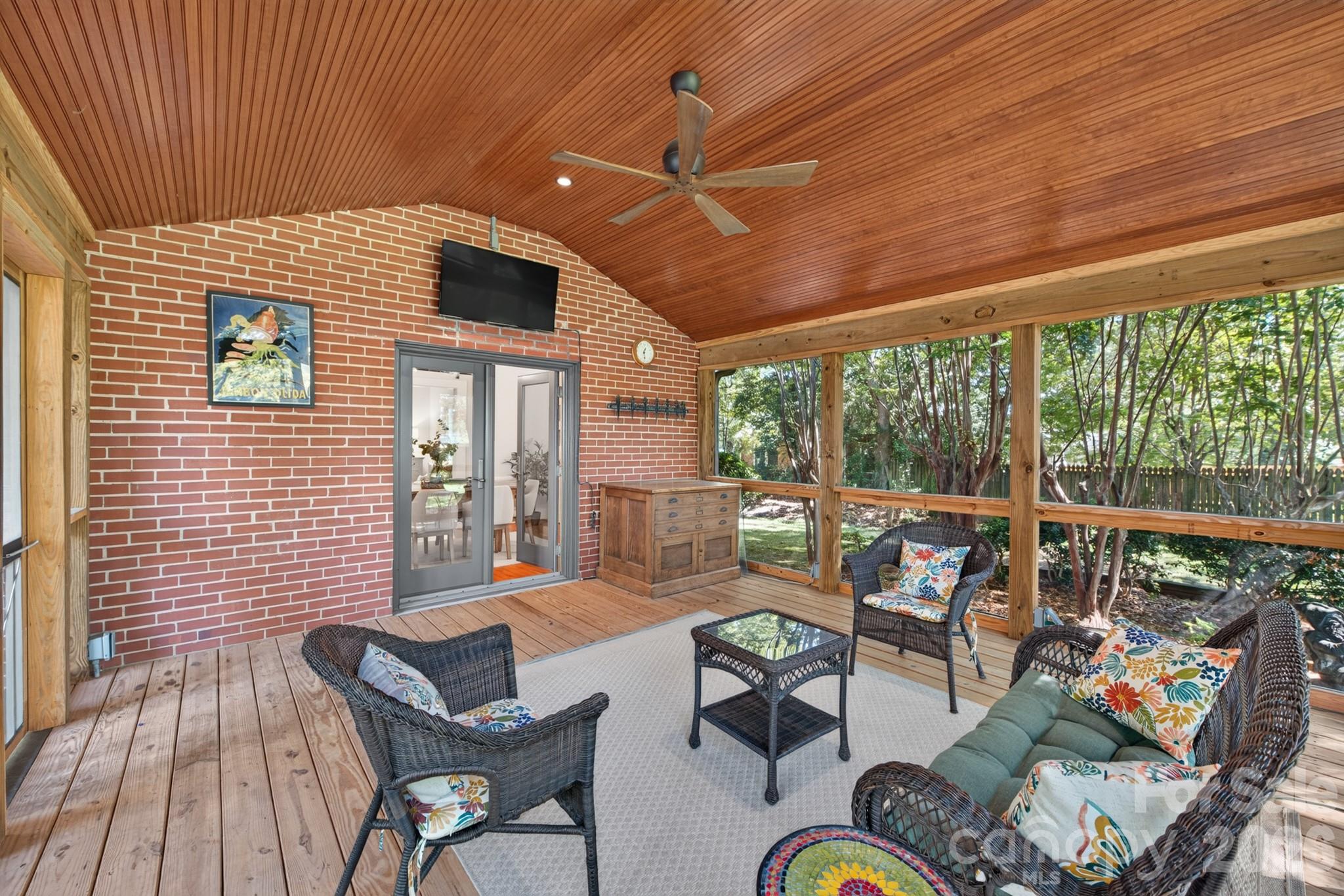 3809 Tuckaseegee Road Property Photo 27