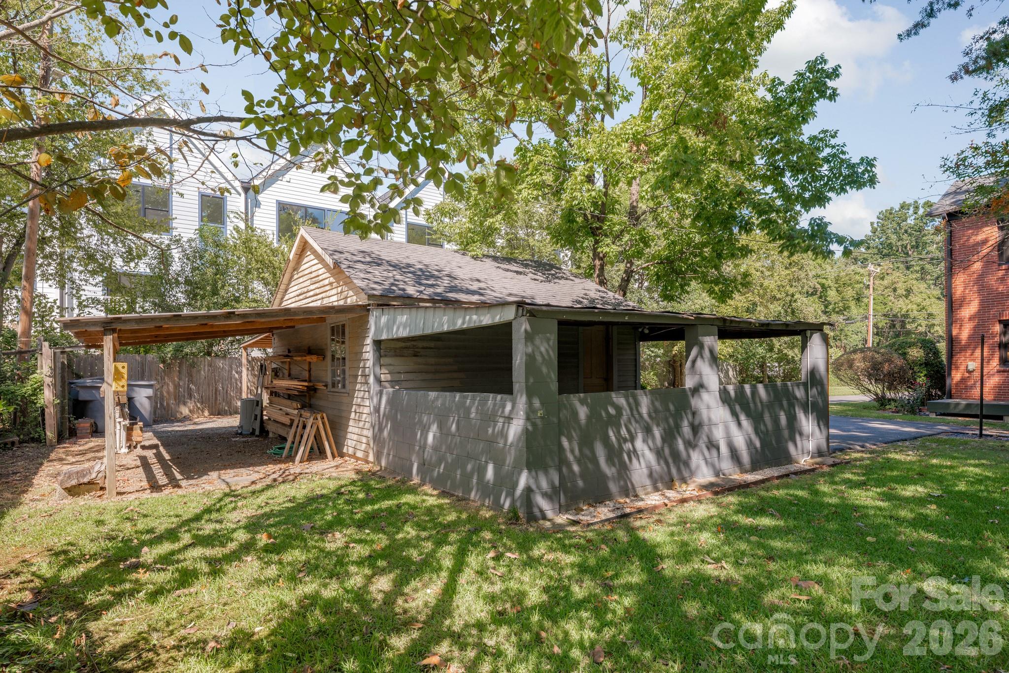 3809 Tuckaseegee Road Property Photo 31