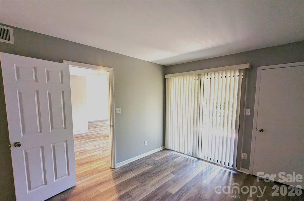 8021 Cedar Glen Drive Property Photo 2