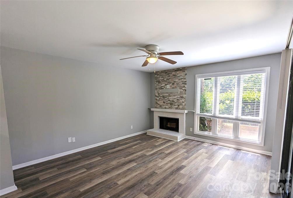 8021 Cedar Glen Drive Property Photo 3
