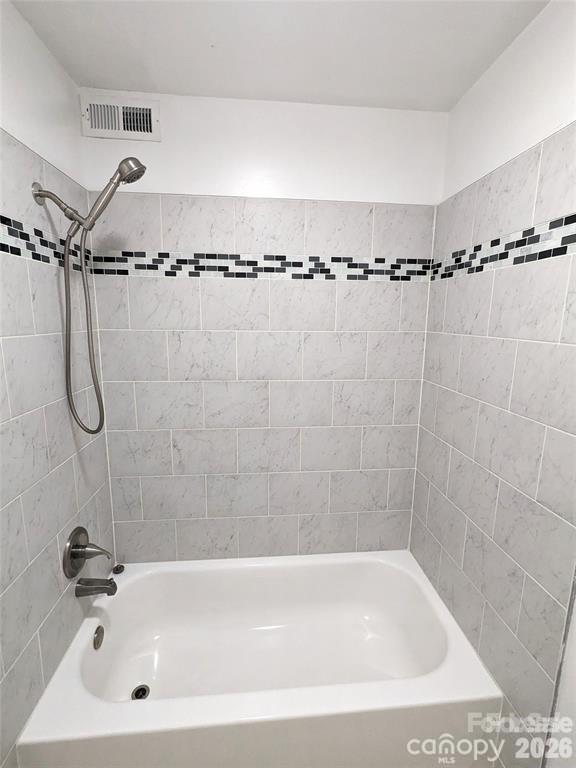 8021 Cedar Glen Drive Property Photo 12