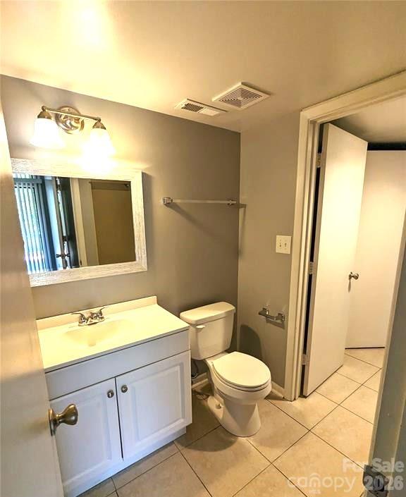 8021 Cedar Glen Drive Property Photo 13