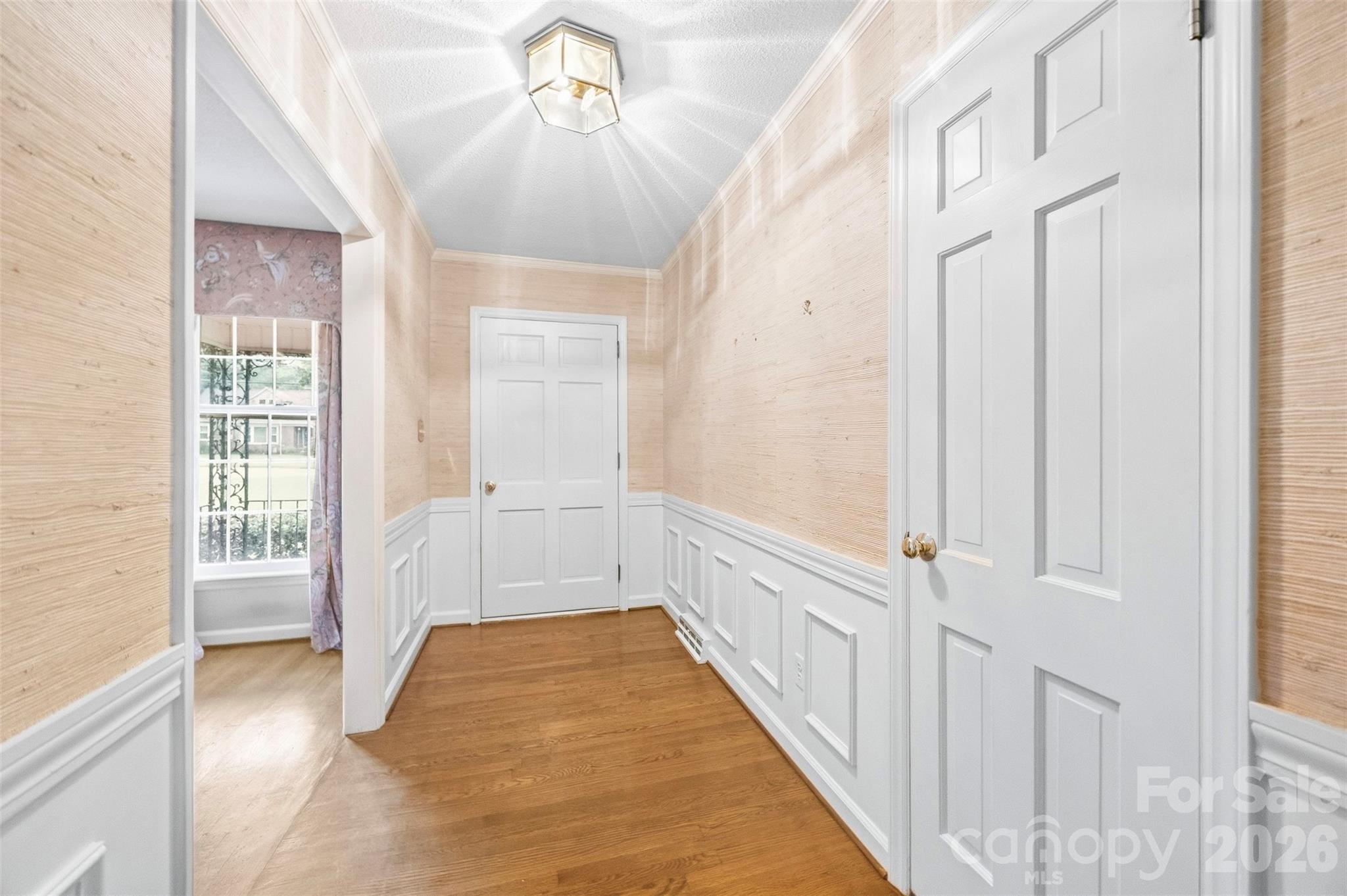 3223 Gardner Park Drive Property Photo 2