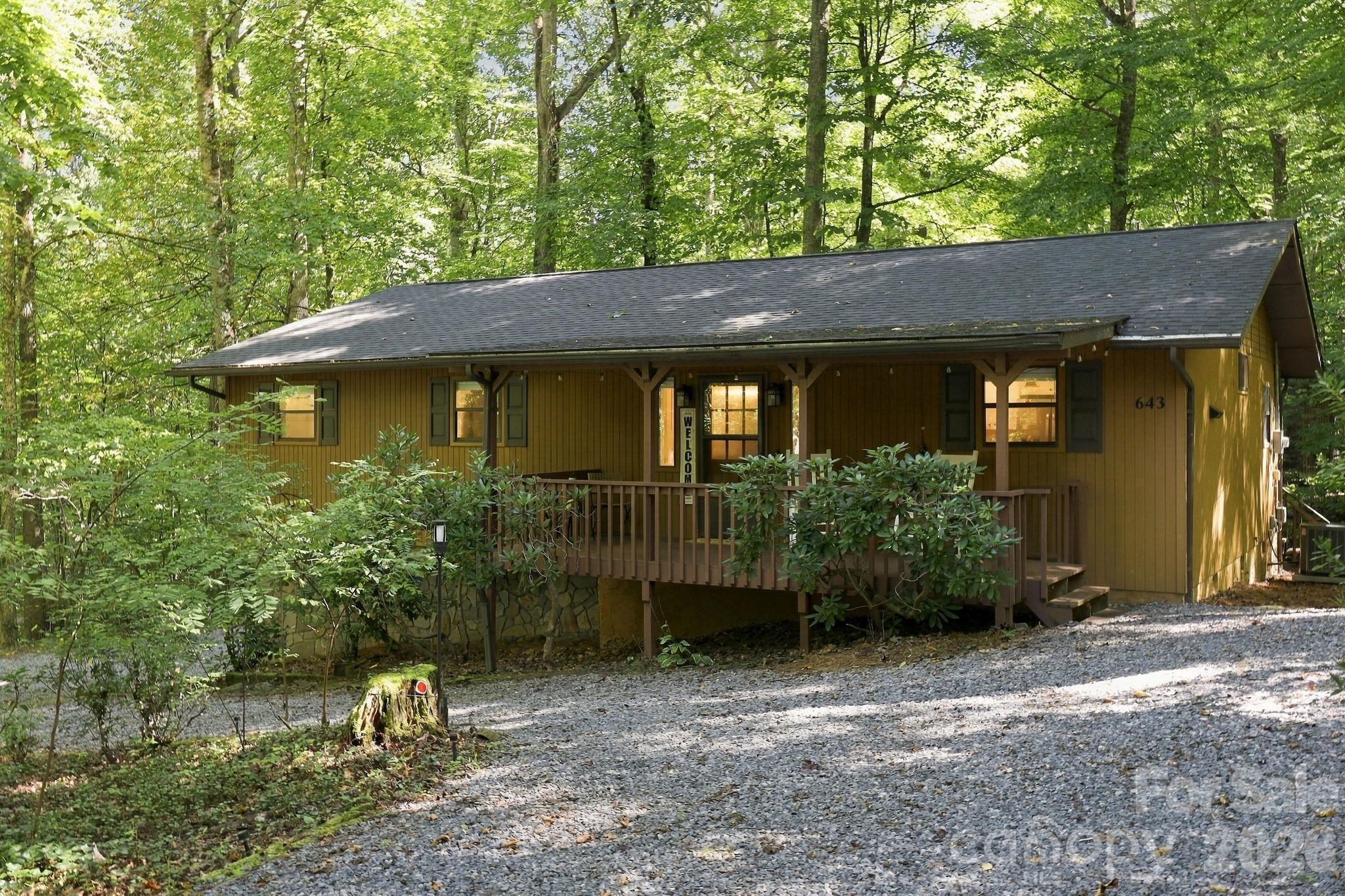 643 Timberline Drive Property Photo 1