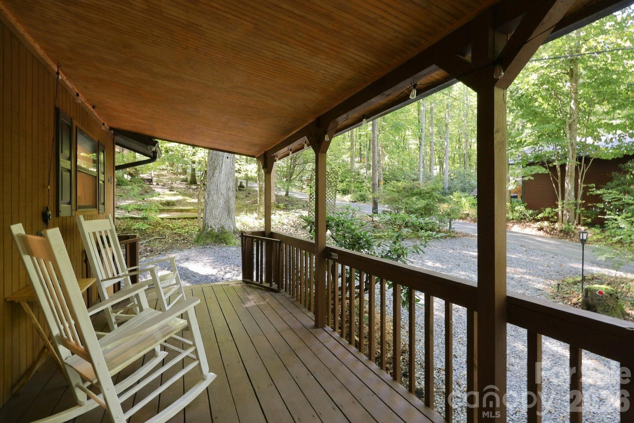 643 Timberline Drive Property Photo 2