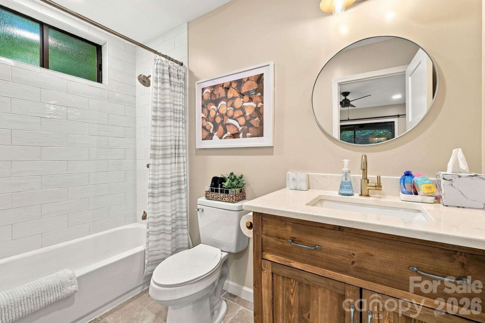 643 Timberline Drive Property Photo 13