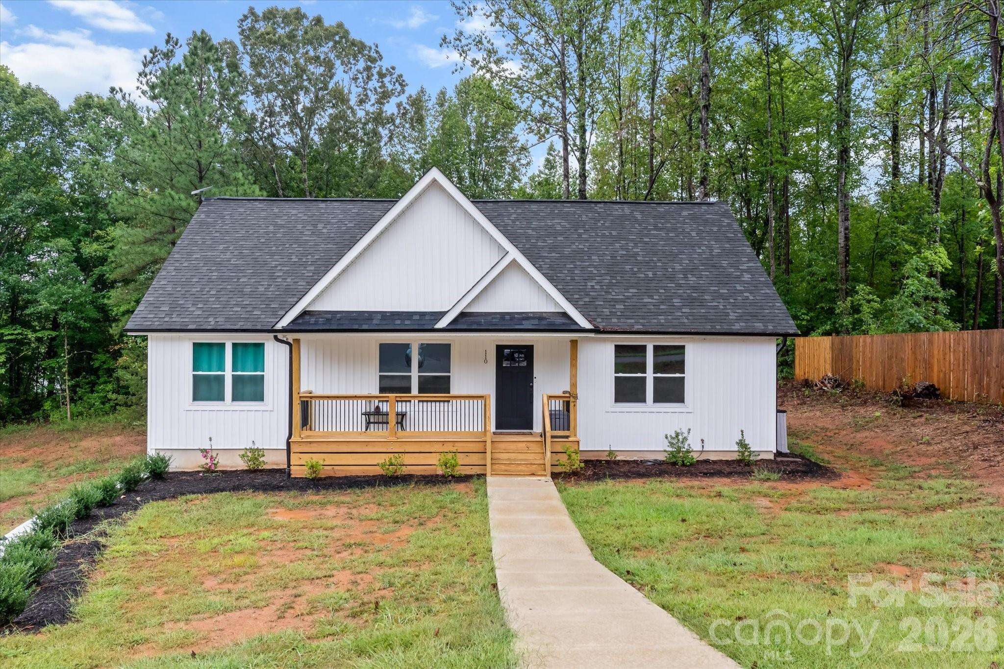 110 S Yadkin River Road Property Photo 1