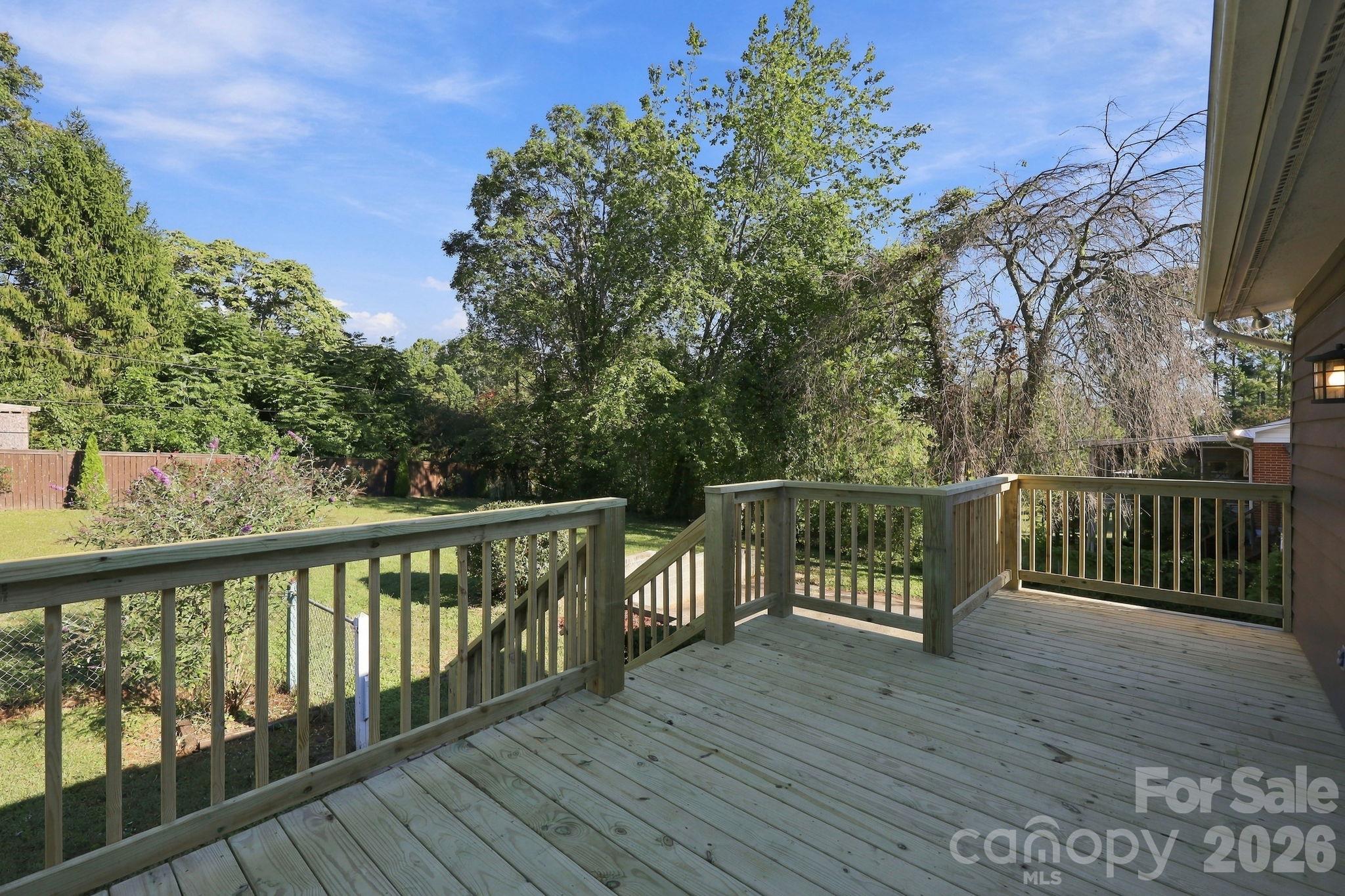 20 Oak Leaf Lane Property Photo 38