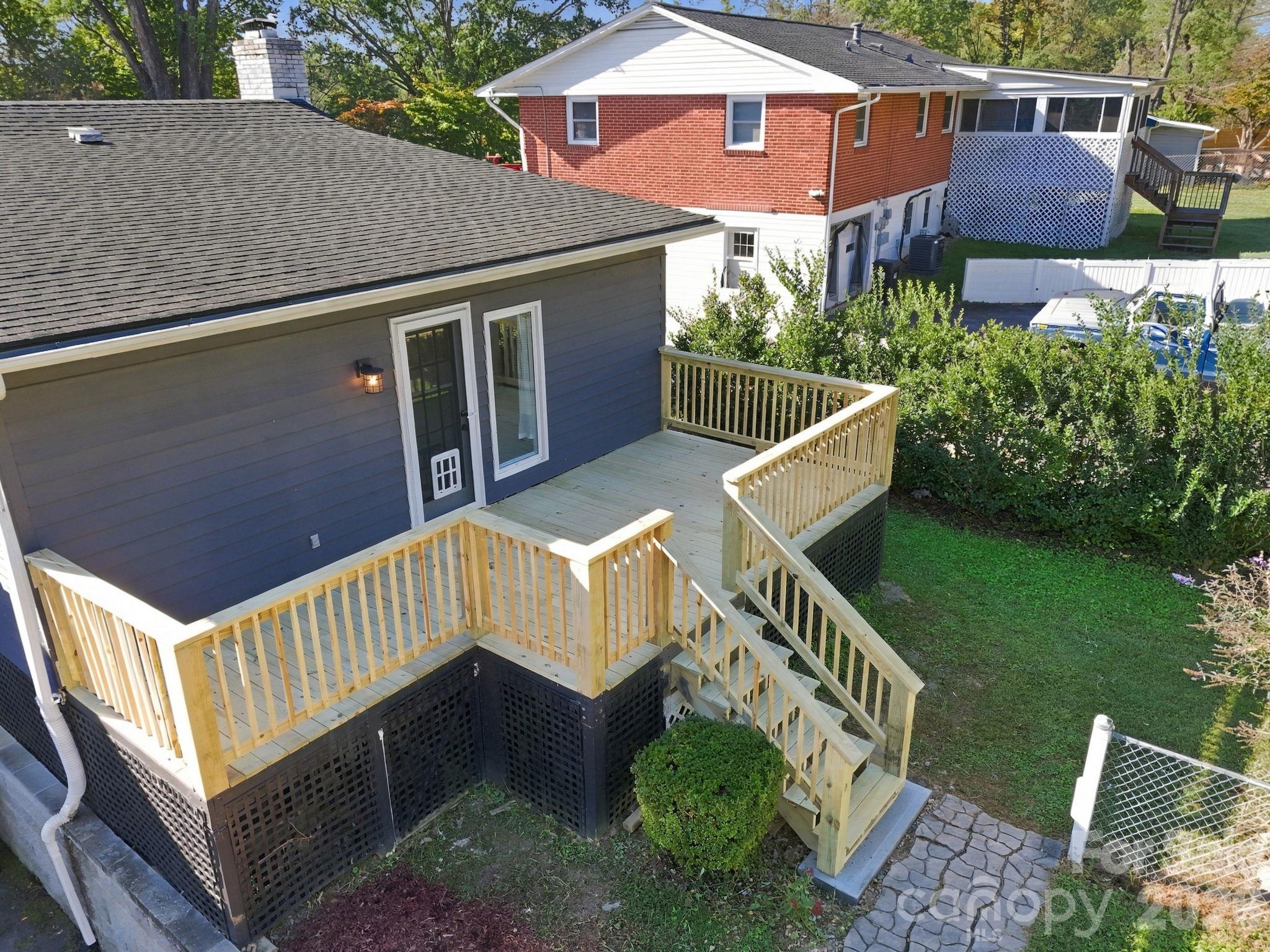 20 Oak Leaf Lane Property Photo 39
