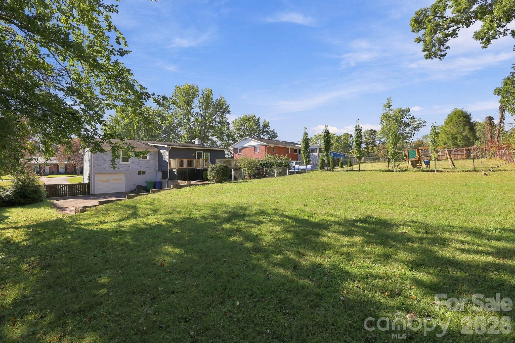 20 Oak Leaf Lane Property Photo 40