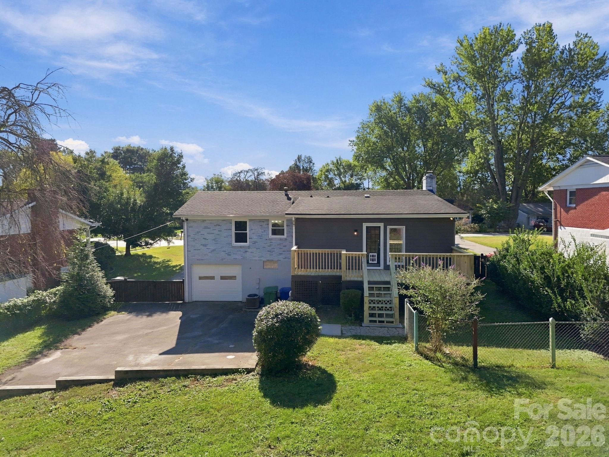 20 Oak Leaf Lane Property Photo 41