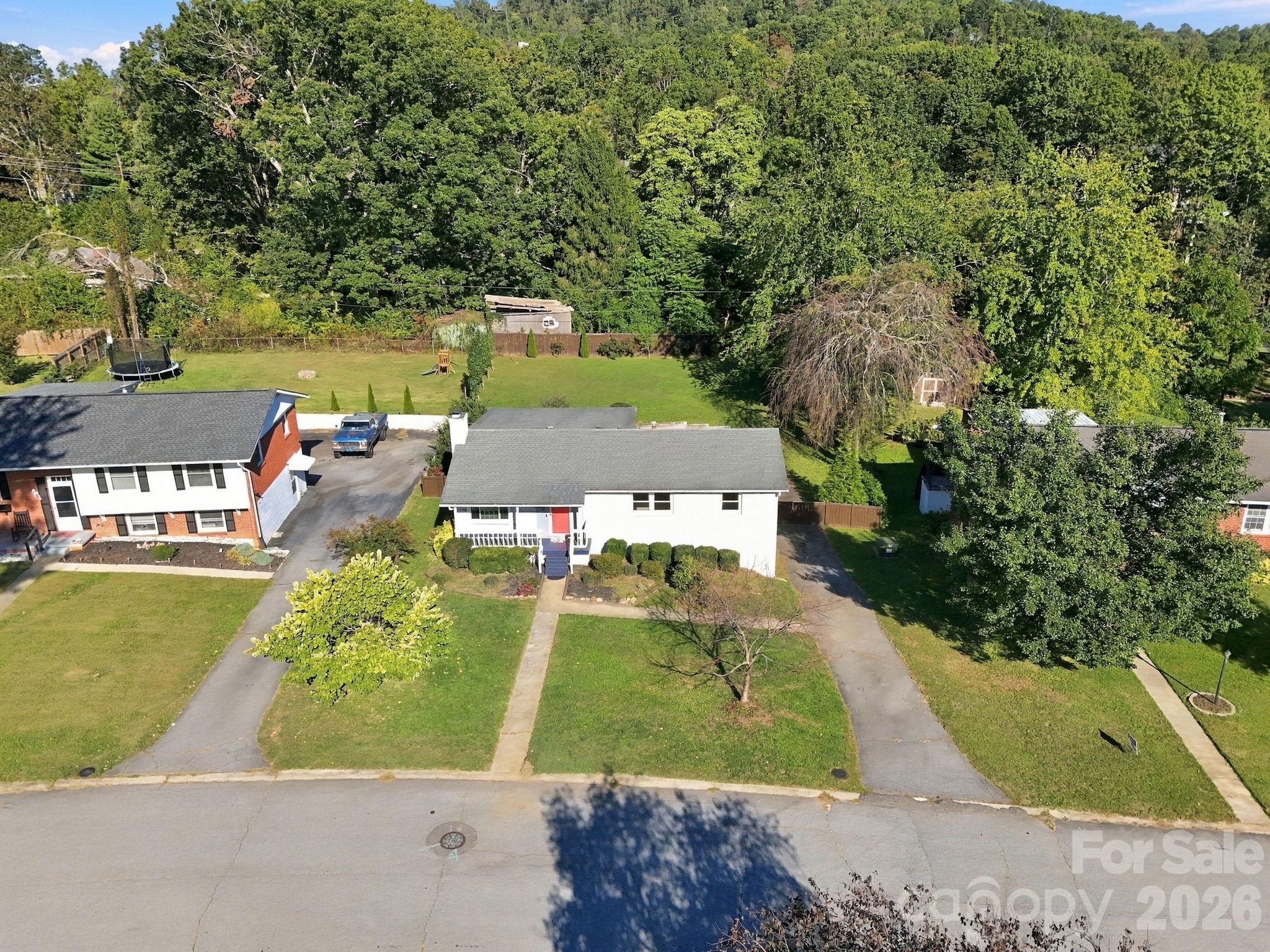 20 Oak Leaf Lane Property Photo 44