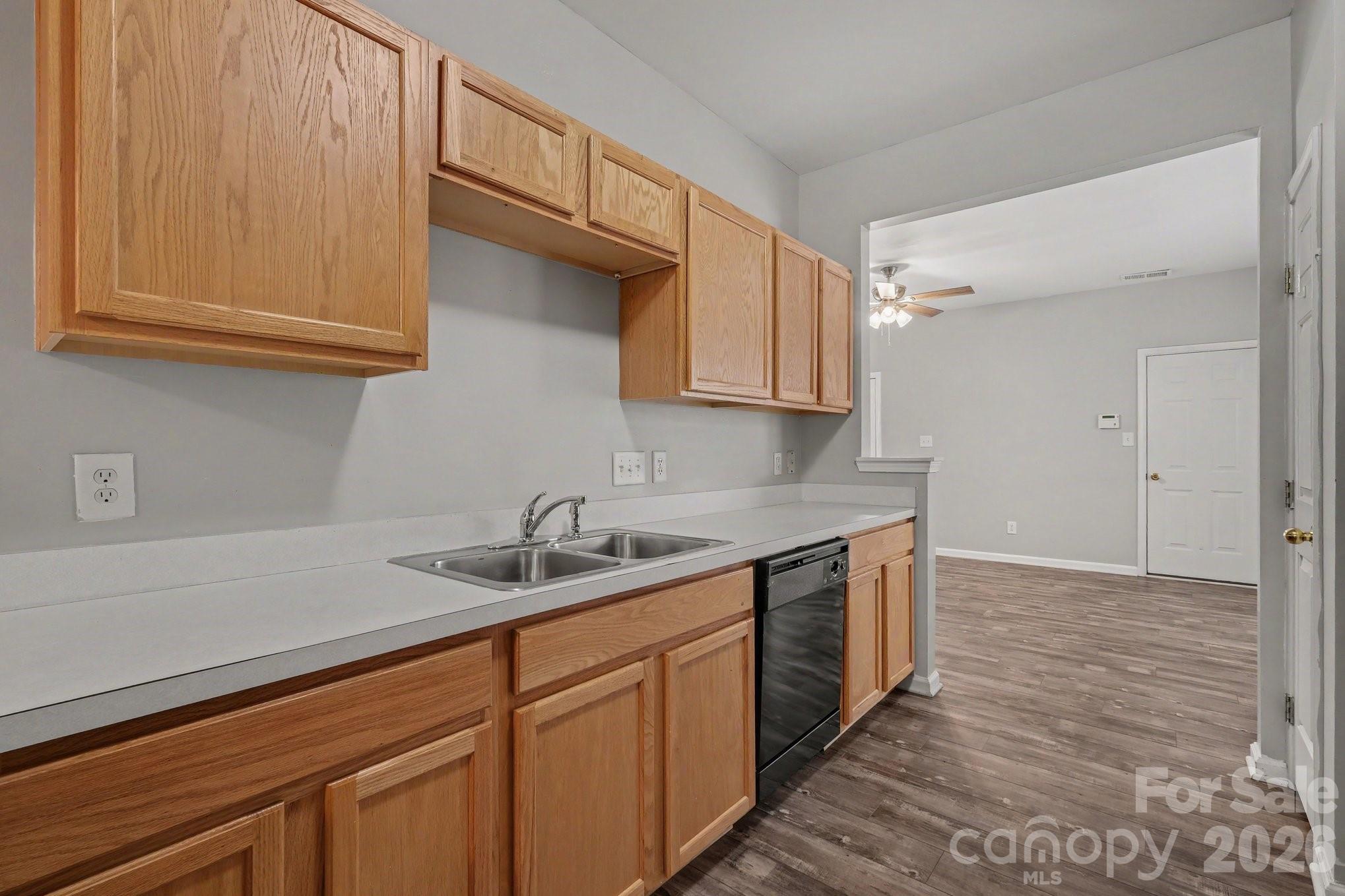 6172 Prosperity Church Road Property Photo 13