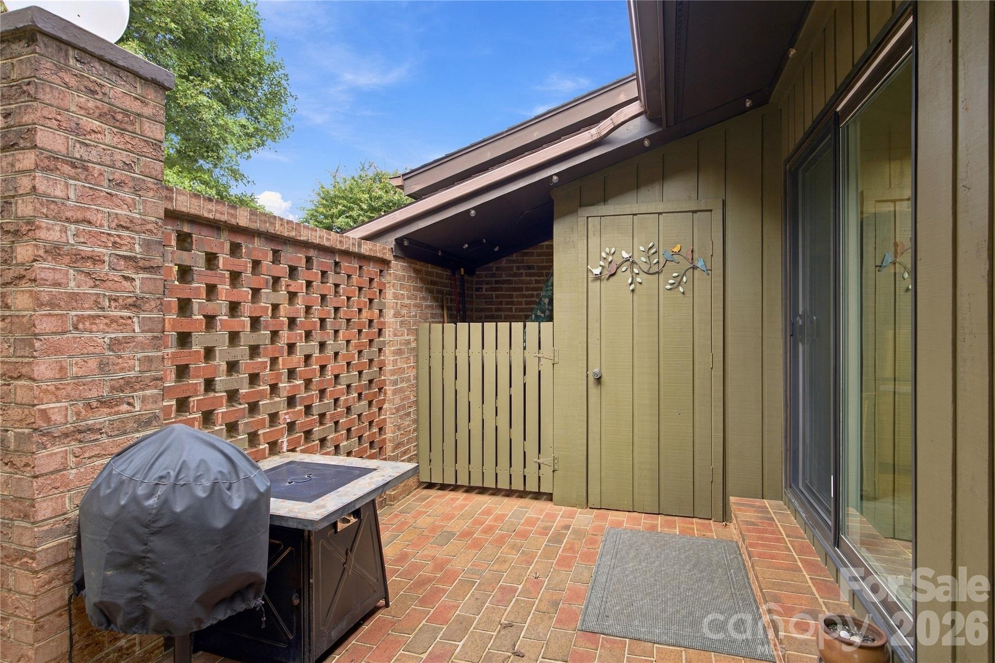 1334 Radio Road Property Photo 5
