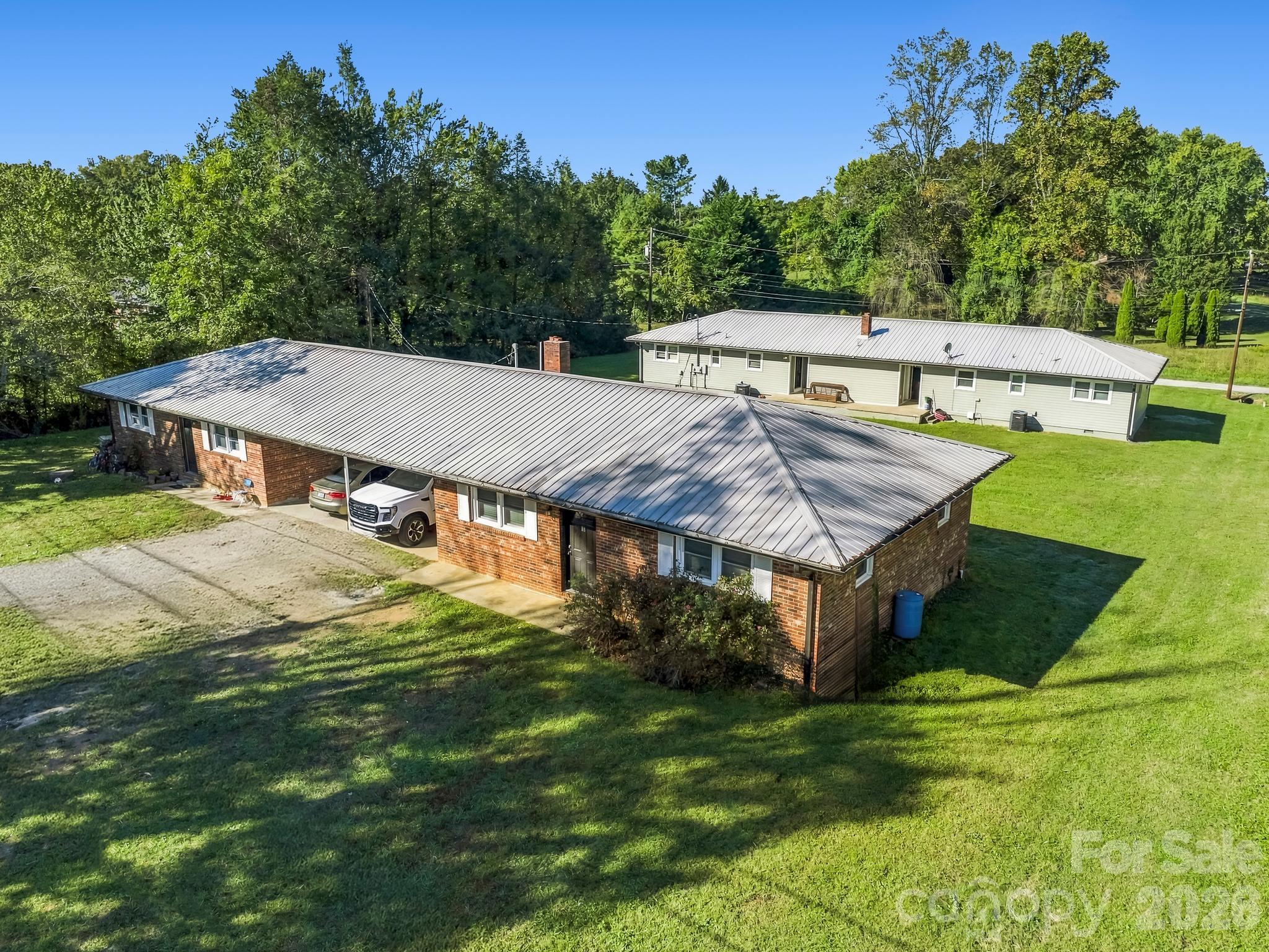 17 Randolph Avenue Property Photo 1