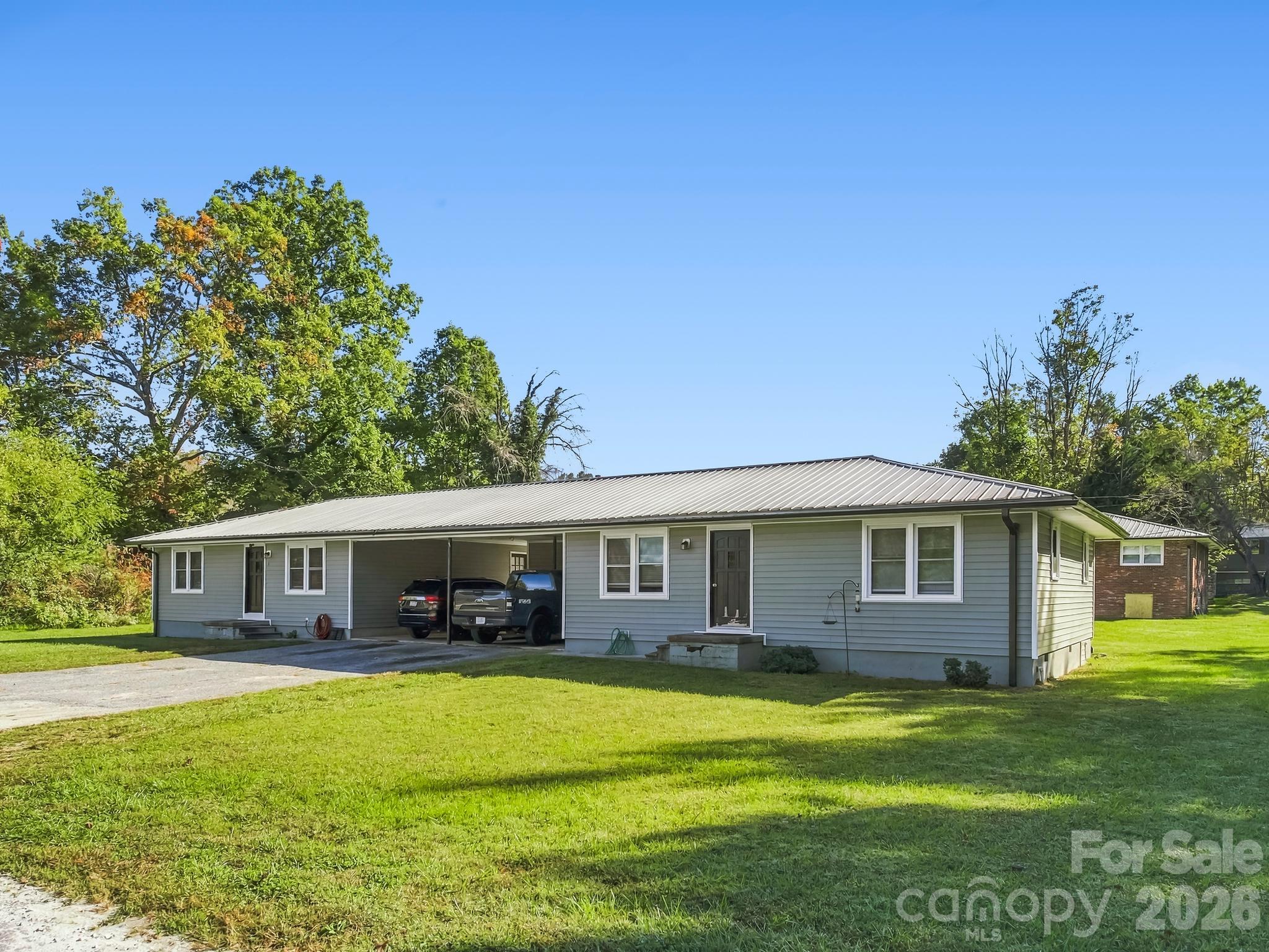 17 Randolph Avenue Property Photo 3