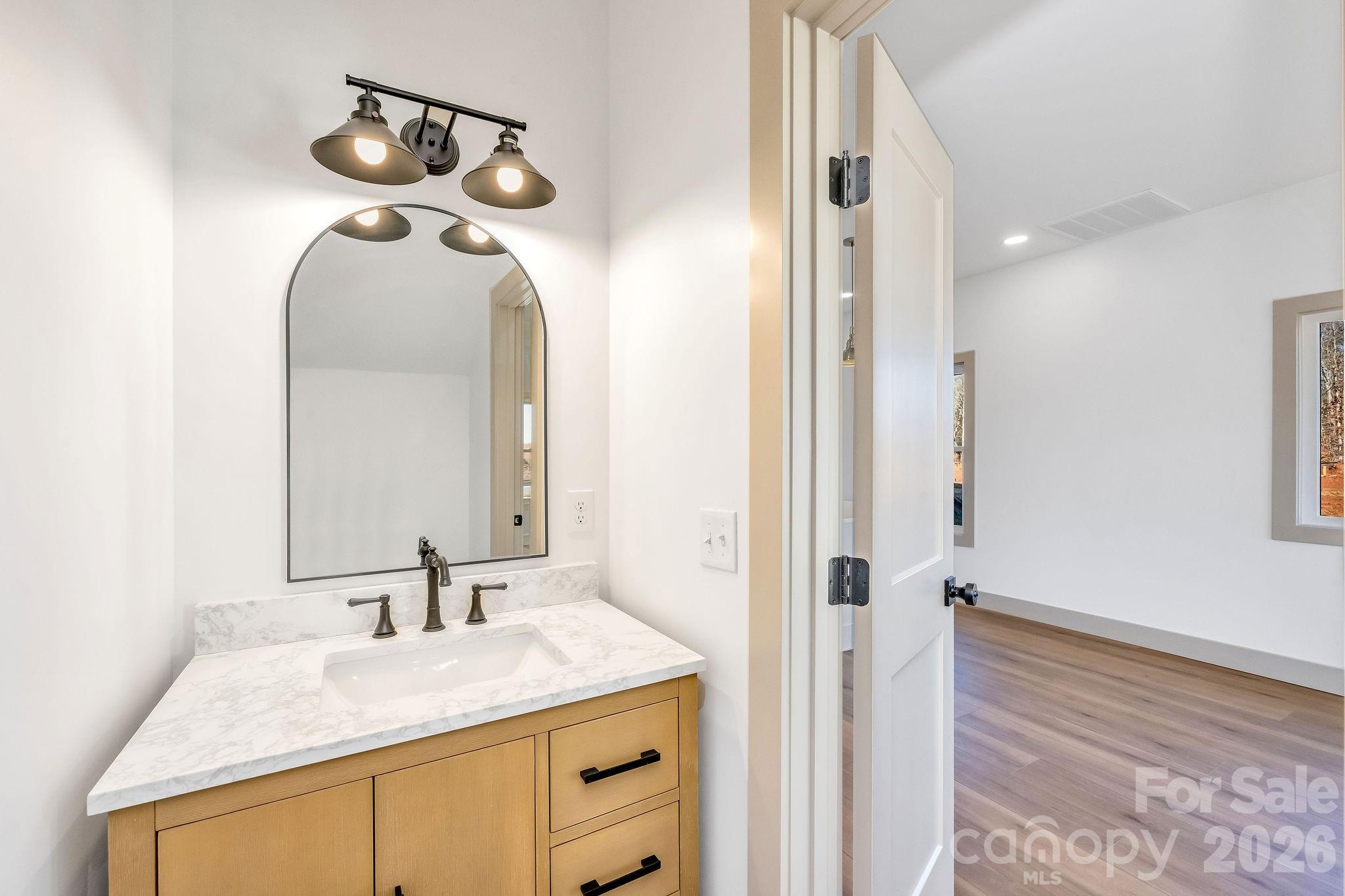 2111 24th Street Lane Property Photo 8