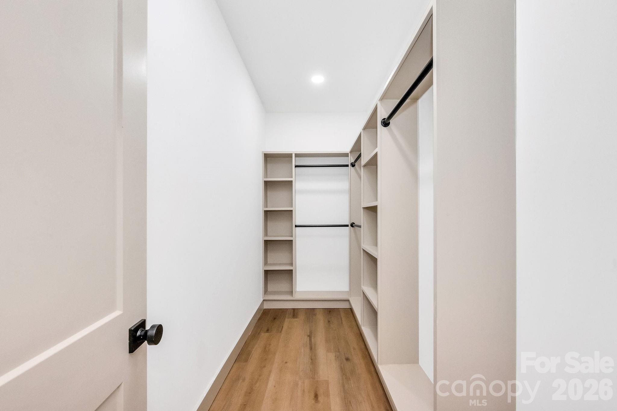 2111 24th Street Lane Property Photo 16