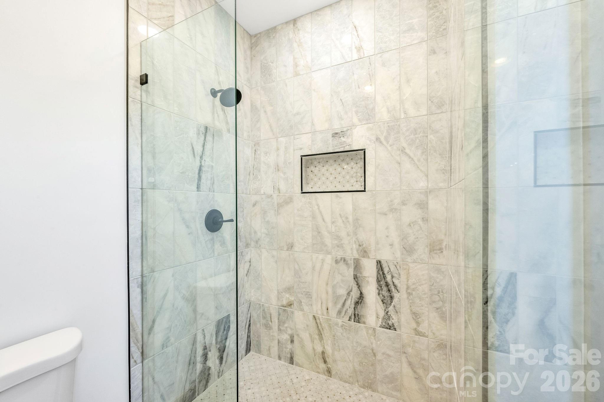 2111 24th Street Lane Property Photo 19