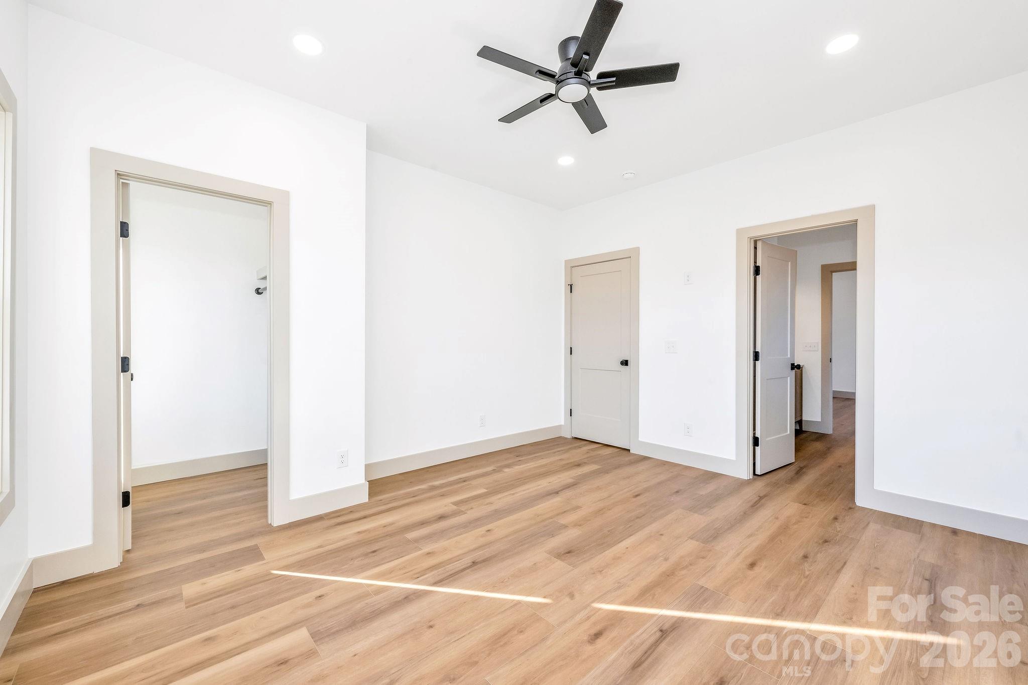 2111 24th Street Lane Property Photo 24