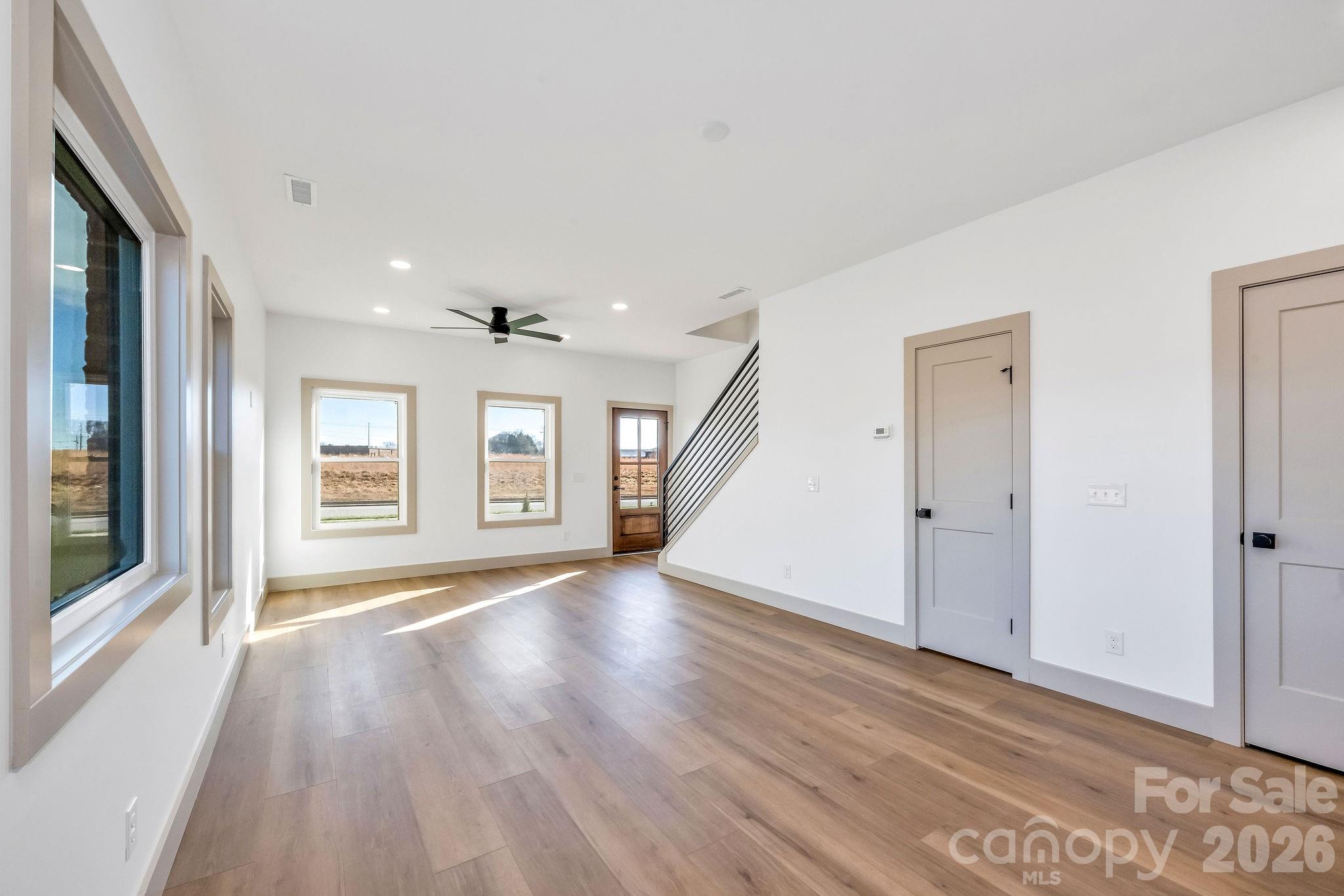 2111 24th Street Lane Property Photo 32