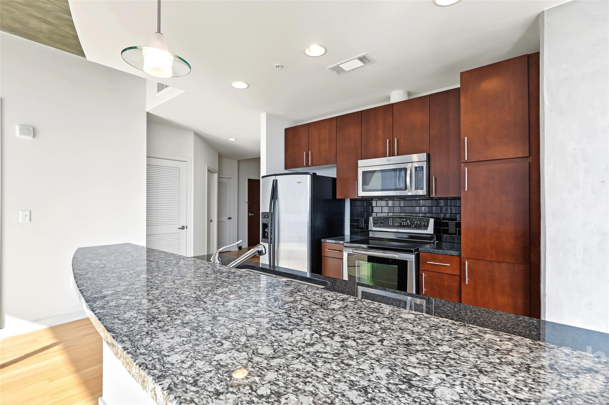 210 N Church Street 3315 Property Photo 18