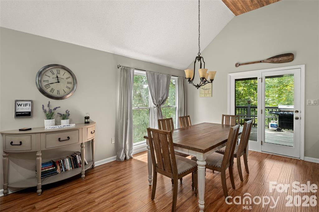 212 Ridgeway Road Property Photo 18