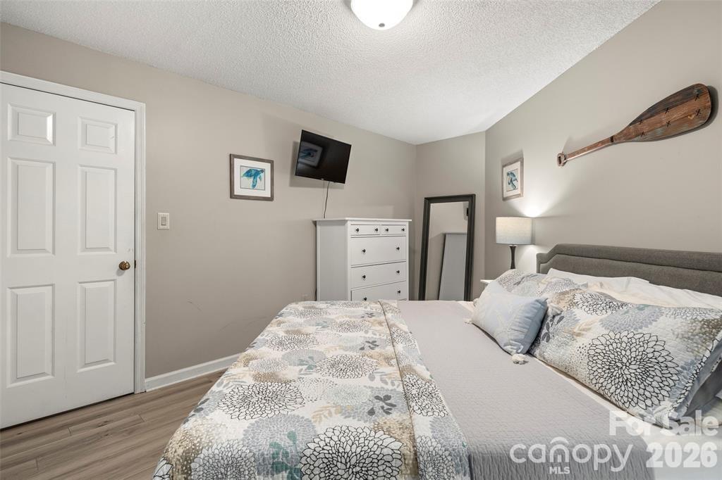212 Ridgeway Road Property Photo 28