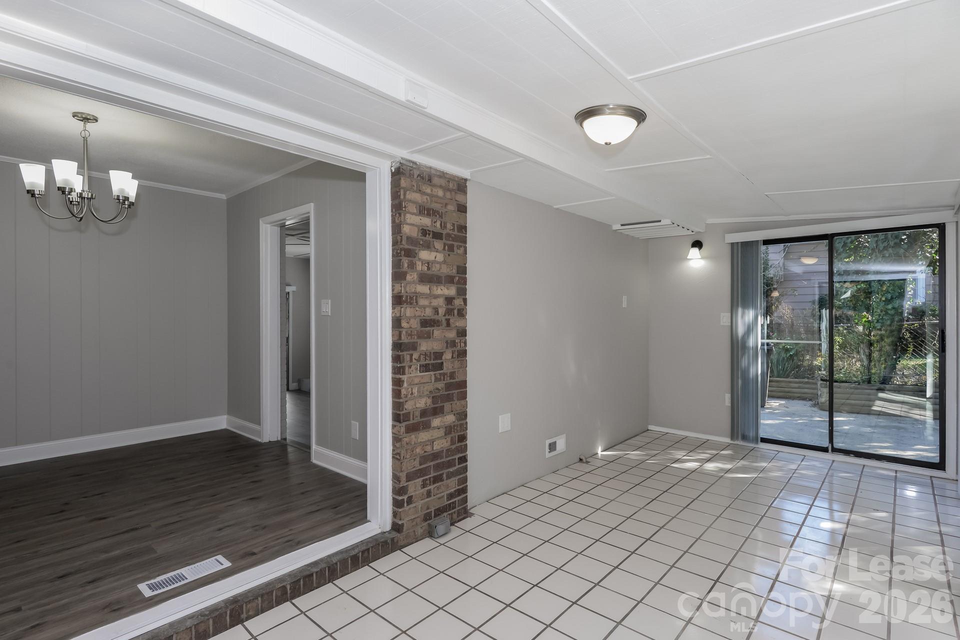 418 Meadow View Drive Property Photo 4