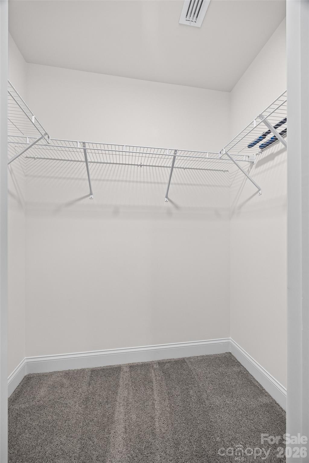 608 W Lewis Street Property Photo 25