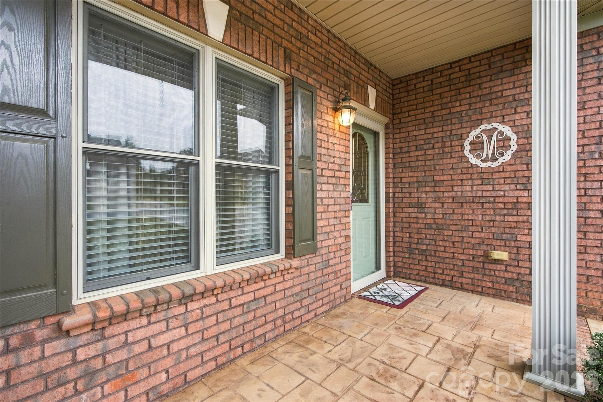 808 3rd Street Property Photo 5