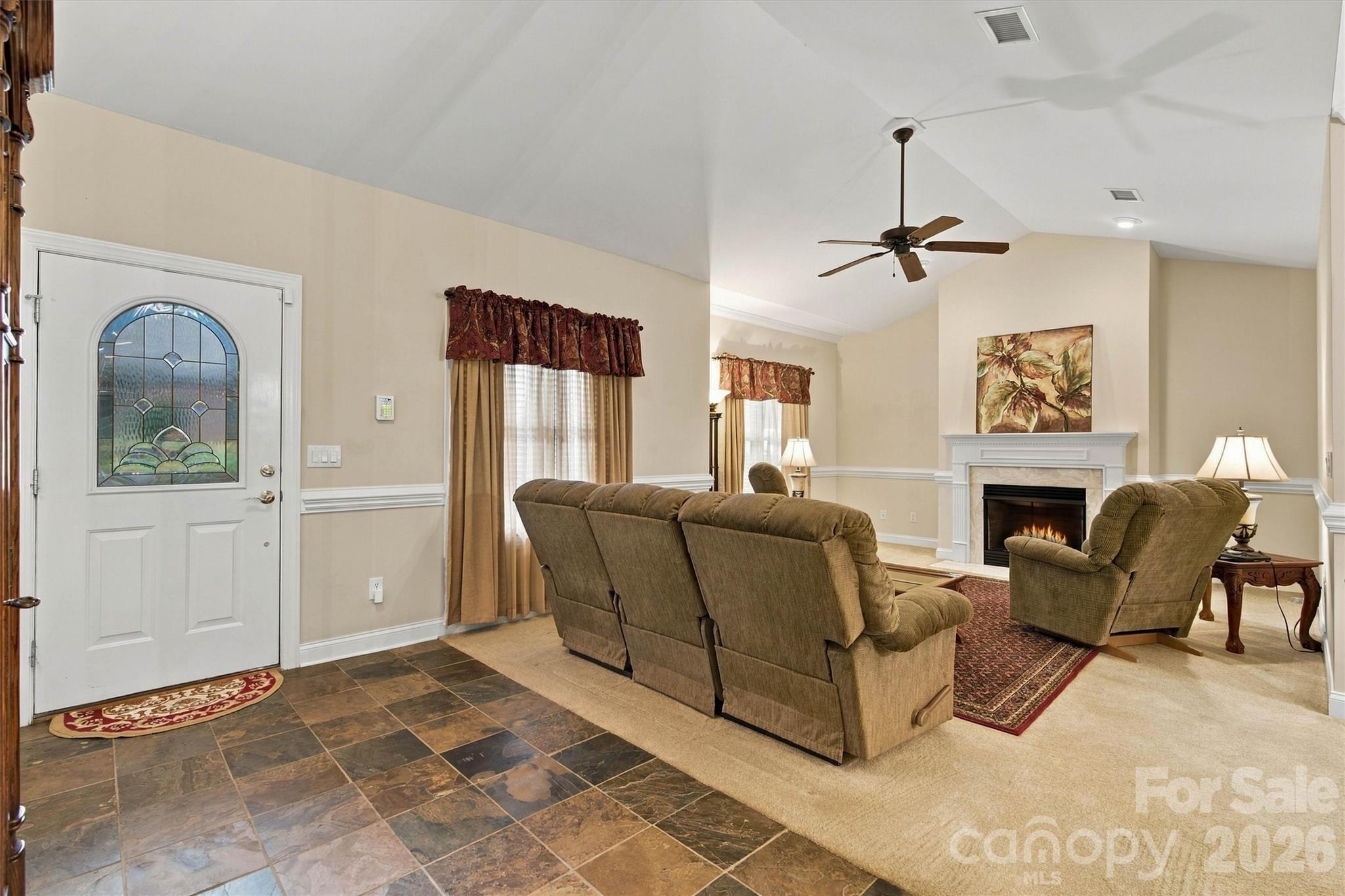 808 3rd Street Property Photo 8