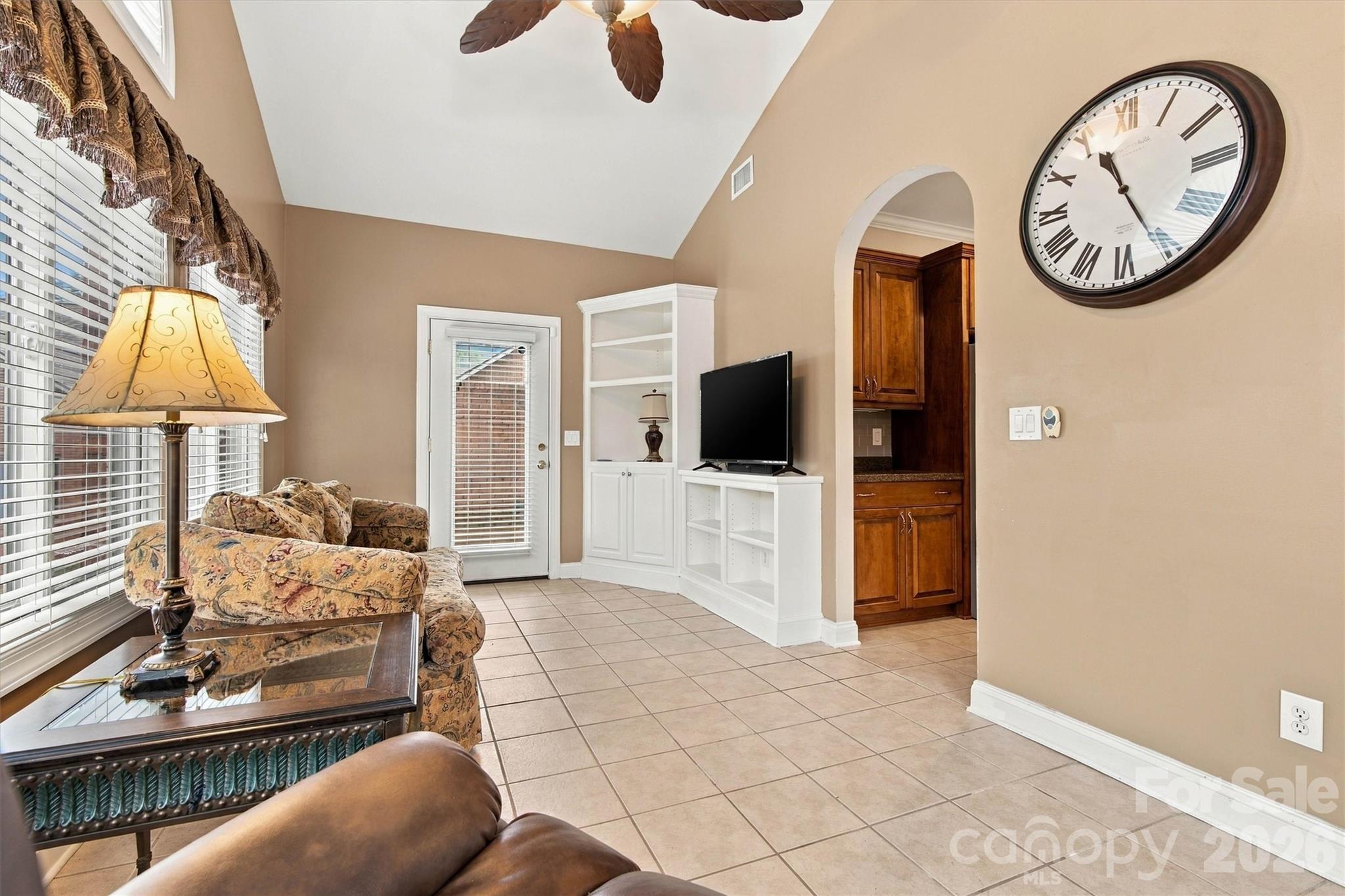 808 3rd Street Property Photo 19