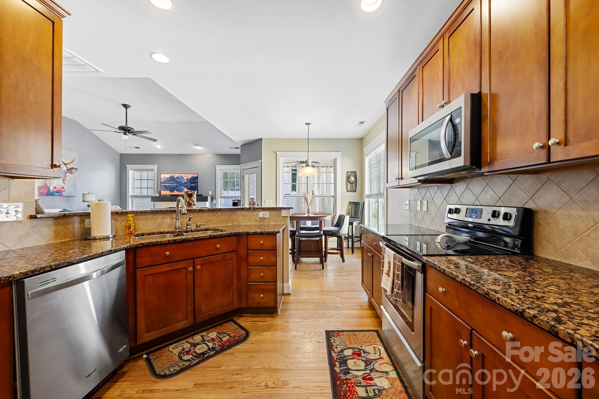 125 Water Oak Drive Property Photo 8