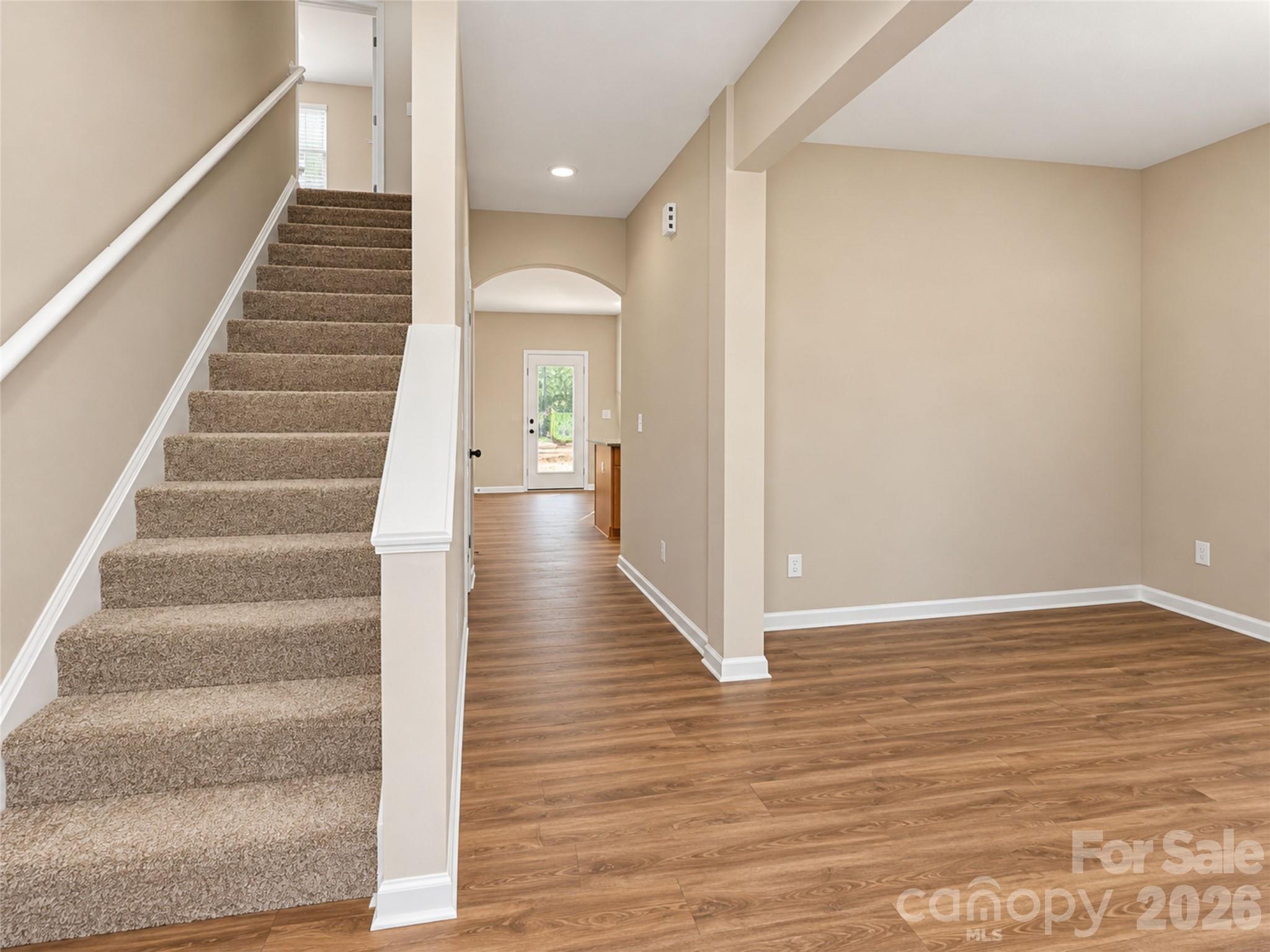 8908 Sawyer Run Court Property Photo 6
