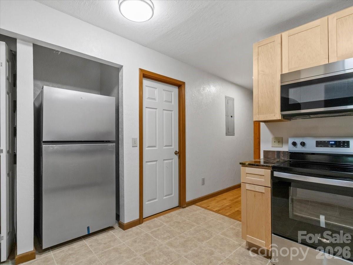 3206 Fork Mountain Road Property Photo 13