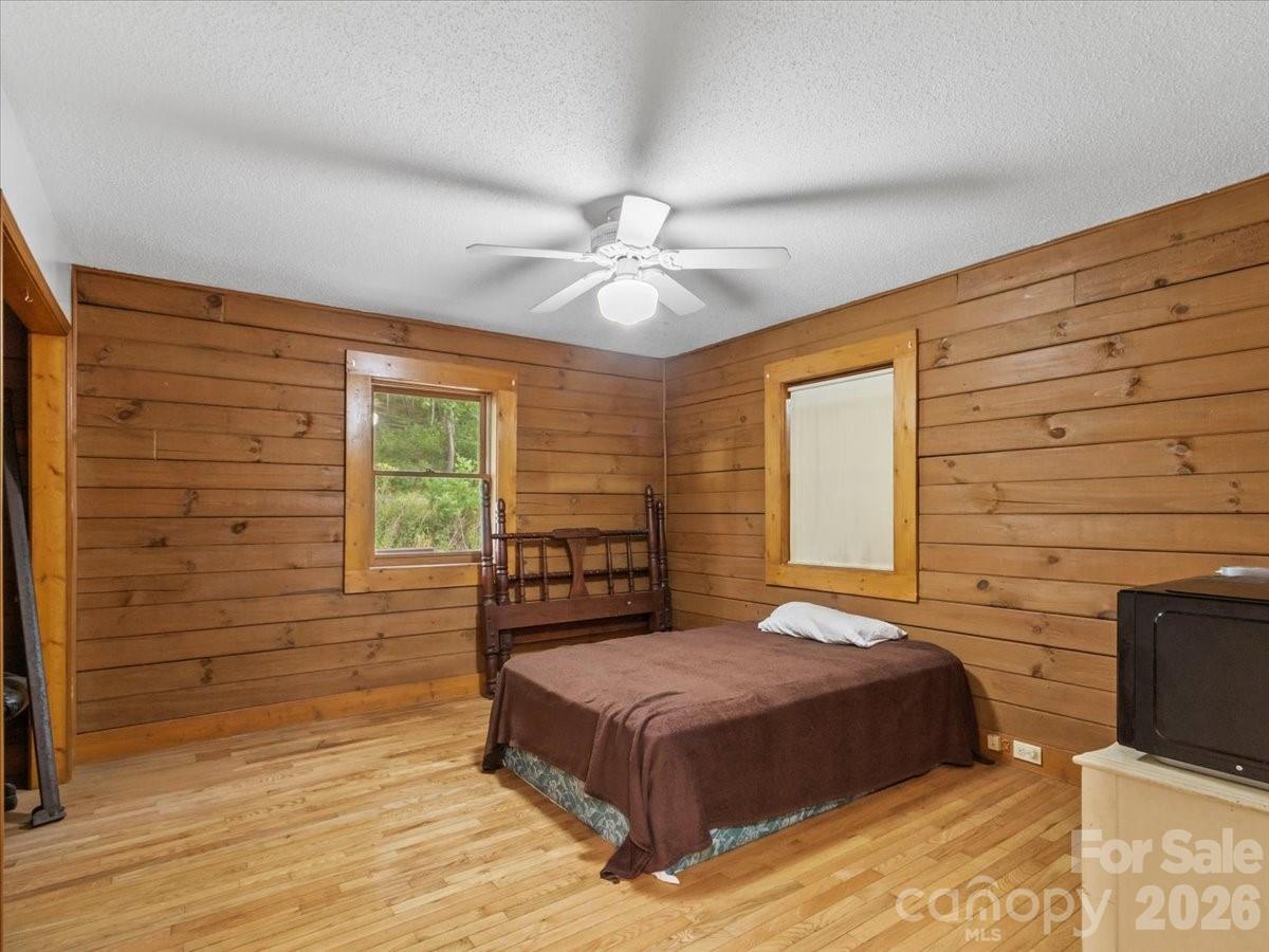3206 Fork Mountain Road Property Photo 15